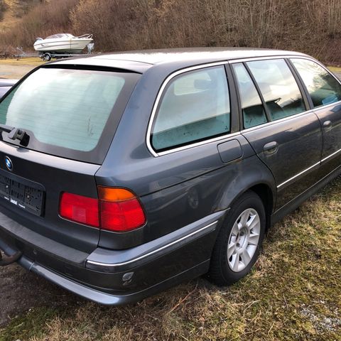 BMW E39 5 serie deler, 1996-2003