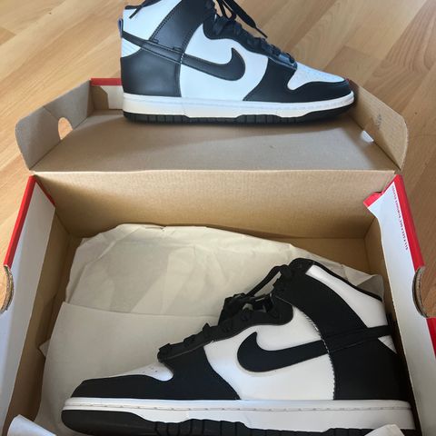 Helt nye Nike Dunk HI Retro (Panda)