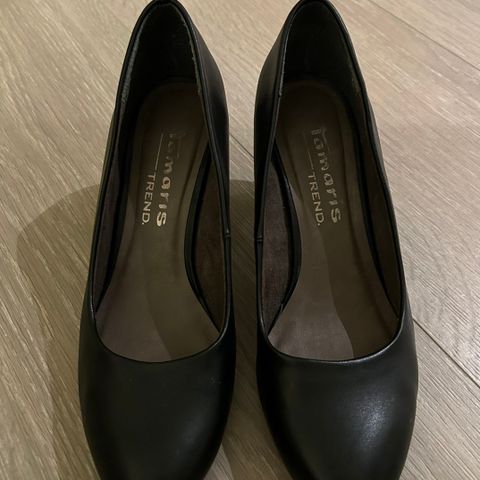 Finsko pumps str. 38