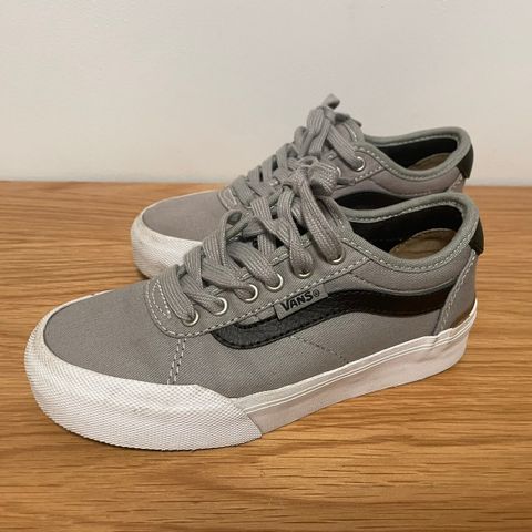 Vans sko str.30 -som ny