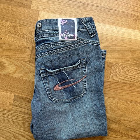 Knebukse/korte jeans str 40