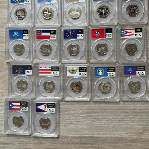 Graderte 25 C PCGS PR69DCAM mynter fra ulike stater i USA