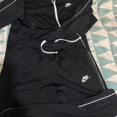 Nike tracksuit