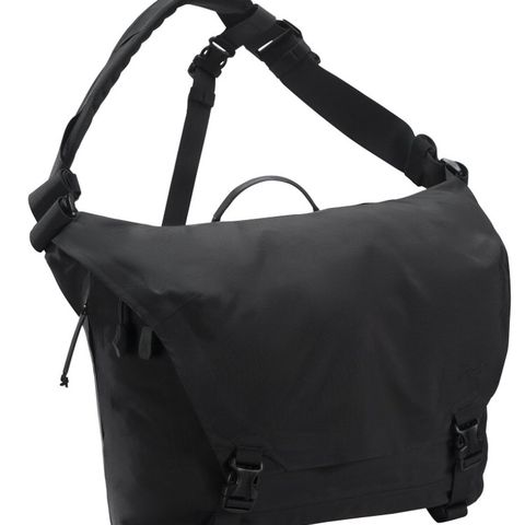 Arcteryx LEAF Courier bag 15