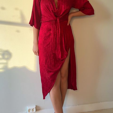 Elegant Zara kjole
