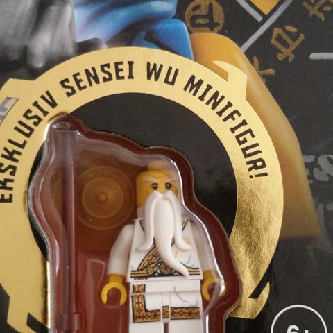 Lego Ninjago figur/bøker/blader