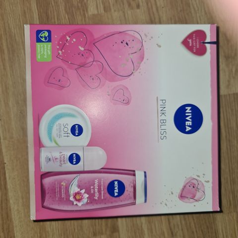 NIVEA PINK BLISS