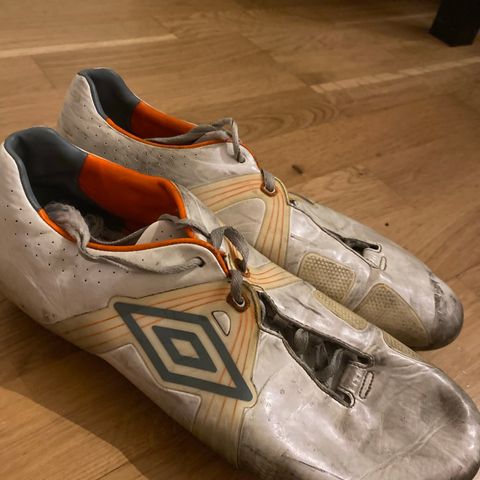 Fotballsko - Umbro str 42.5