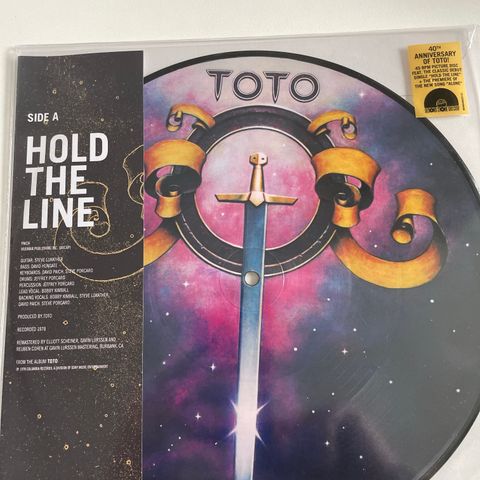 TOTO HOLD  THE LINE  / ALONE  RSD VINYL LP