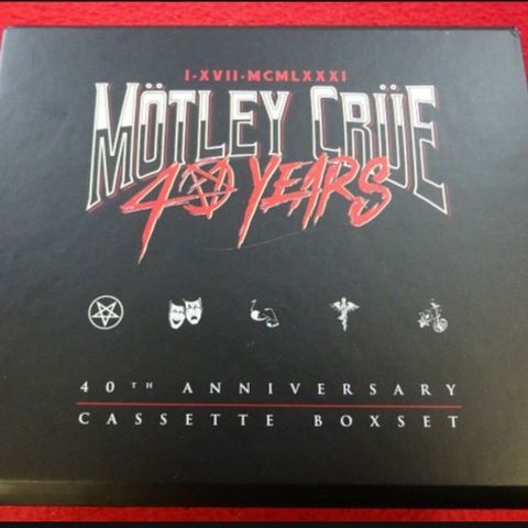 Motley Crue boxset - kassetter. 5 første album. Uåpnet