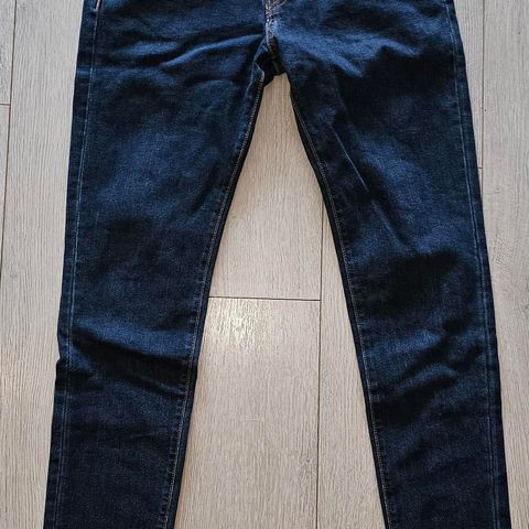 Jeans str 31