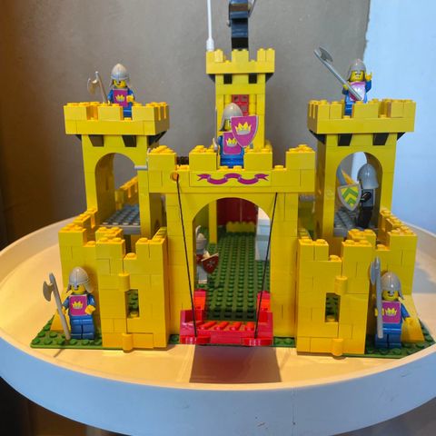 Lego Yellow castle 375 fra 1978