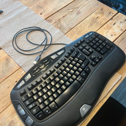 Logitech Wave - Tastatur