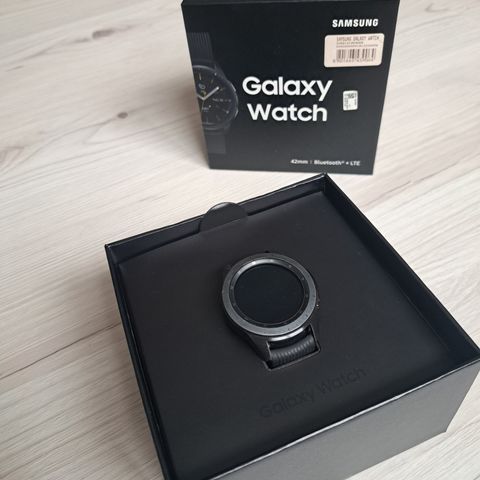 Samsung Galaxy Watch 4 E-Sim