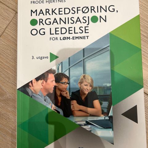 Markedsføring, organisasjon og ledelse