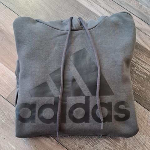 Adidas hettegenser str S