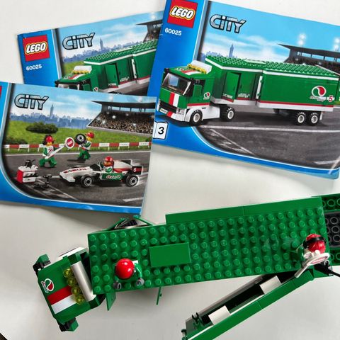 Lego City (60025) Grand prix truck