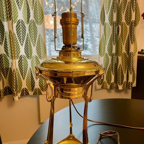 Original lampe i jugendstil , cirka 1900