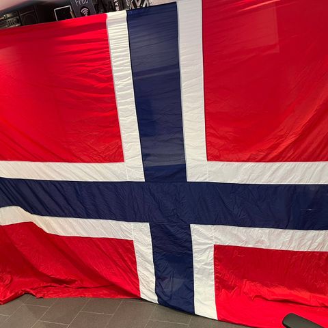 Stort Norsk flagg