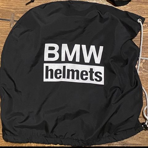 BMW hjelm bag