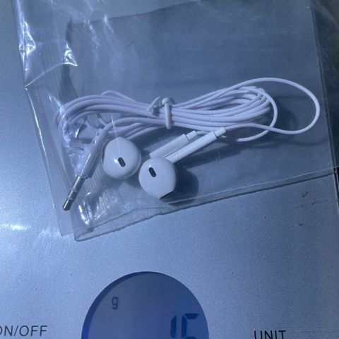 Apple I-pod headset