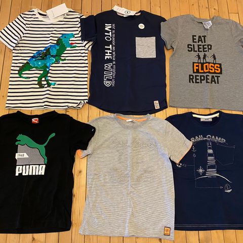 T-shirts 122/128