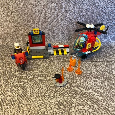 Lego 10685 Fire Suitcase