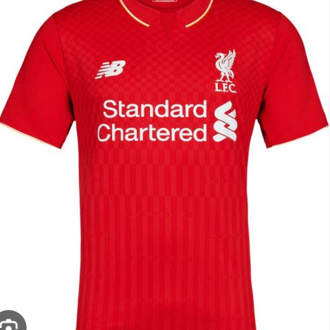 Liverpool-drakt fra 2015-2016 sesongen