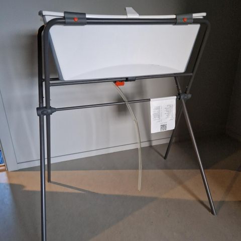 Stokke Flexi Bath med stativ og badestøtte