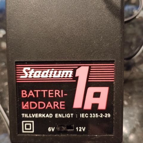 Batterilader til MC-batteri