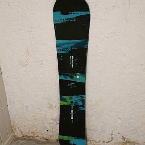 Burton Ripcord snowboard, 150cm, med eller uten bindinger.