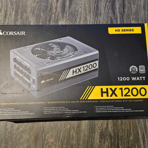 CORSAIR HX1200w