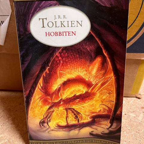 Hobbiten - JRR Tolkien