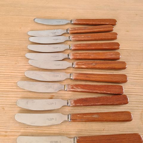 Vintage bestikk fra S & S Helle Norge, 11 kniver