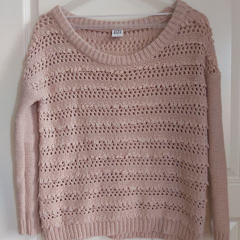 30% ULL. Beige-Rosa / Tåkerosa genser. VERO MODA.