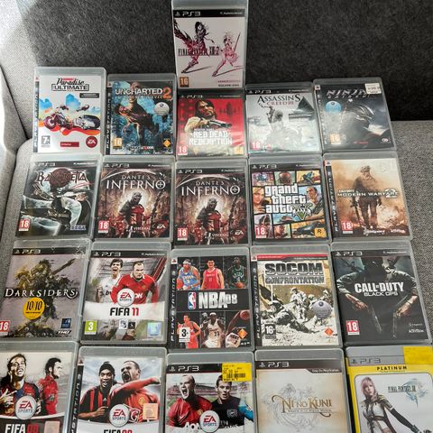 Sony PlayStation 3 spill Bundle