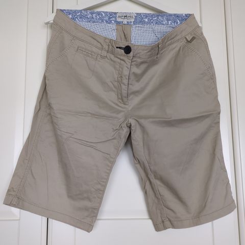 Kakifarget/beige Jean Paul shorts  str L