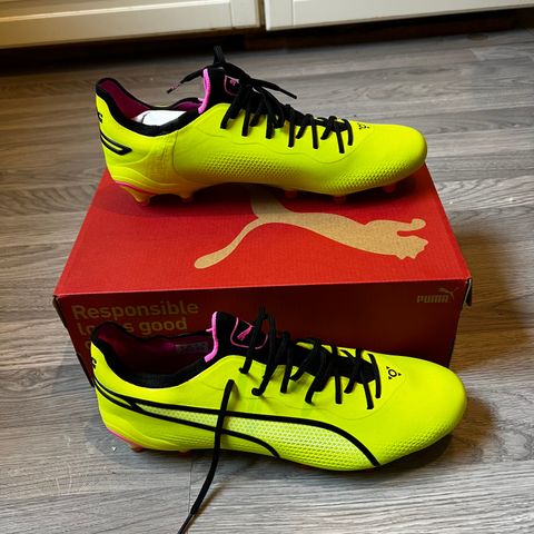 Puma King Ultimate FG/AG Phenomenal - Electric Lime/Sort/Poison/Pink Fotballsko