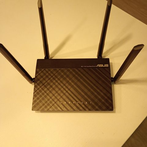 Asus Dual Band Router.