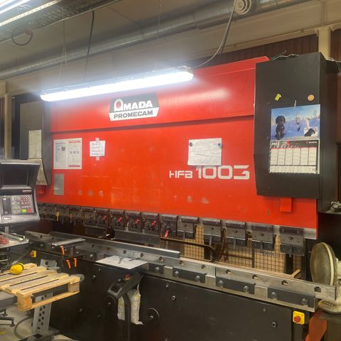 Amada kantknekke HFB 1003