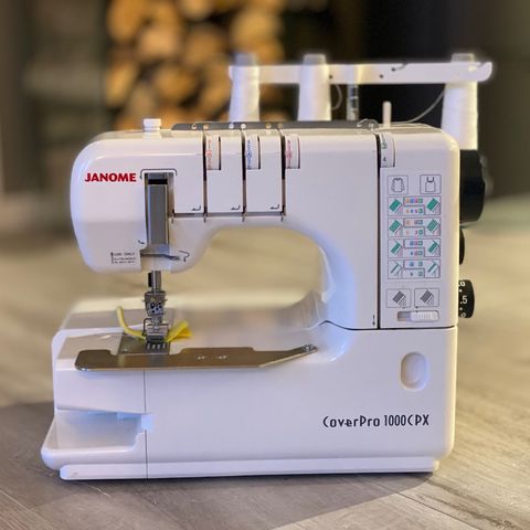 Janome Coverpro 1000CPX symaskin