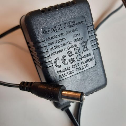 AC DC ADAPTOR