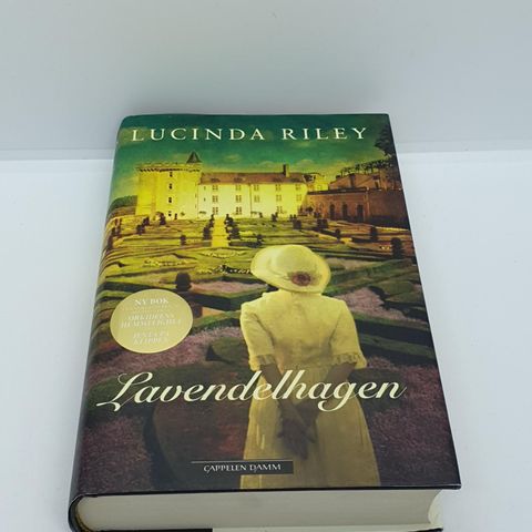 1.utgave. Lavendelhagen - Lucinda Riley