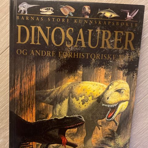 Bok om Dinosaurer og andre forhistoriske dyr