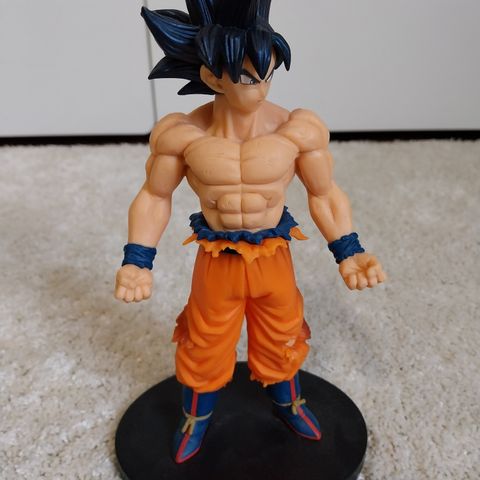 Goku action figur