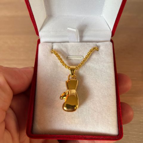 Boksehanske pendant med smykke