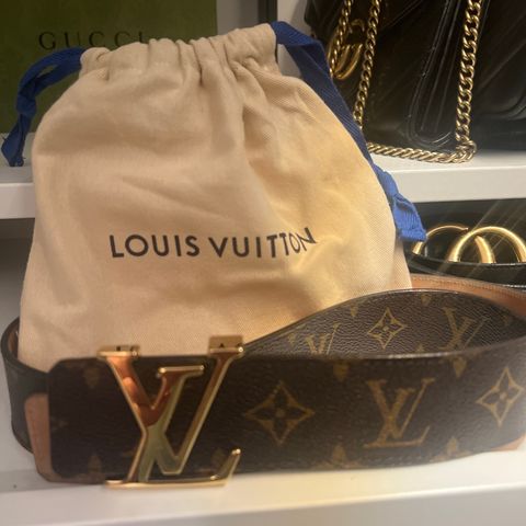 Louis Vuitton belte 85 cm, 4 cm bredd