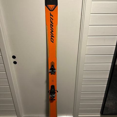 Dynafit beast 98 randonee ski