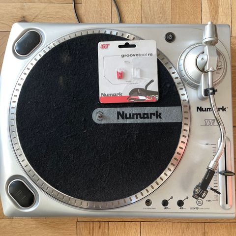 Numark platespiller med ny stift