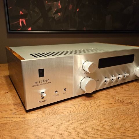 JBL SA750